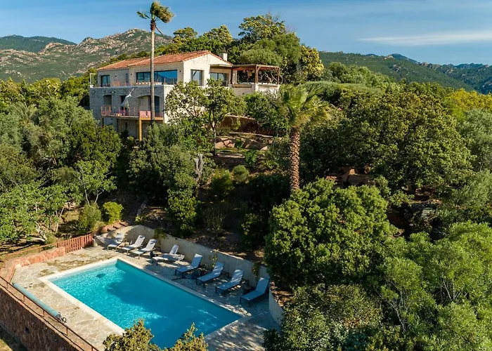 Villa L\'Arbousiere